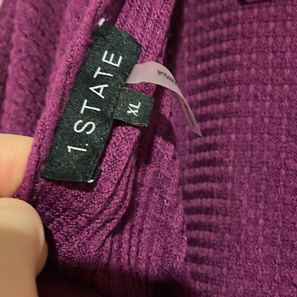 EUC 1 State knot back waffle knit top​​​ - Picture 5 of 6